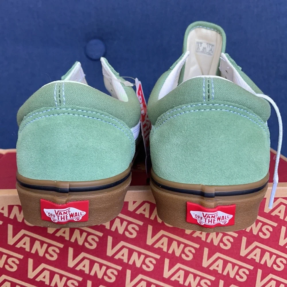 Vans Men’s Old Skool Gum Basil/True White Sneakers - Picture 15 of 16